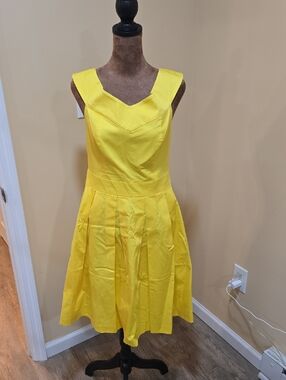 Ted Baker Bright Yellow V-Neck Fit & Flare Midi Dress!!